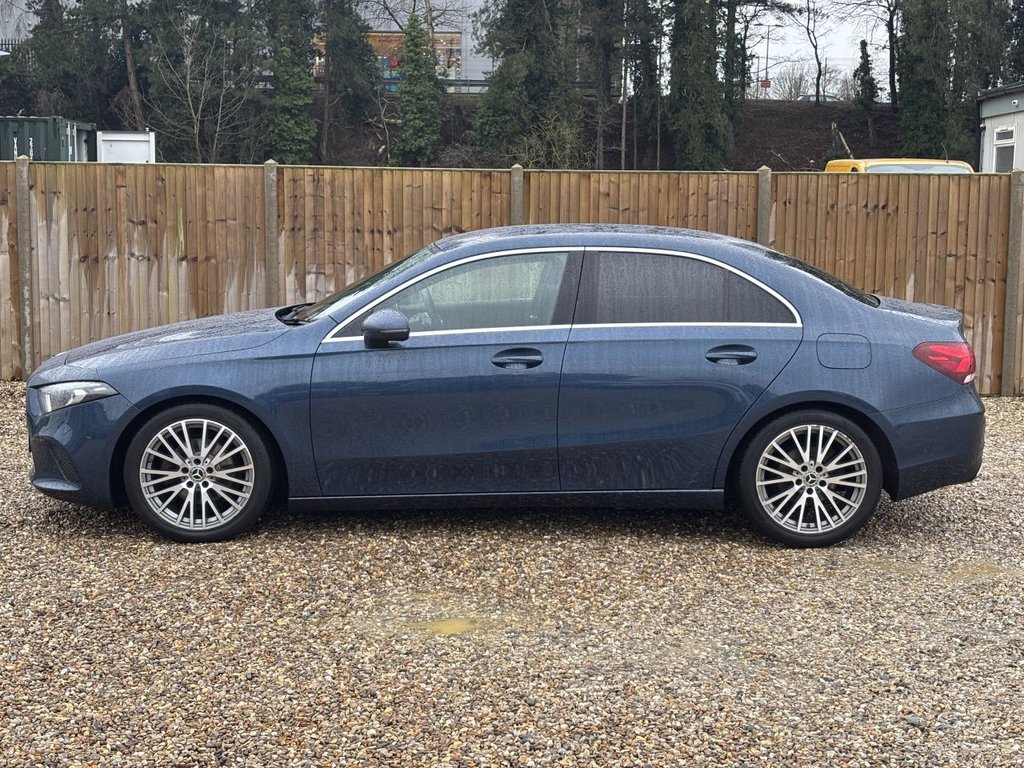 Used Mercedes-Benz A-Class 2022 for sale - 77642190: Photo 2