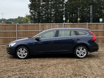 Used Volvo V60 2013 for sale - 75111531: Photo