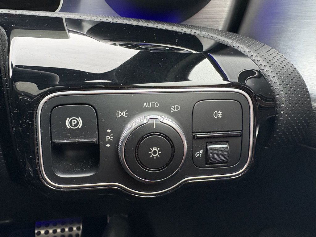 Used Mercedes-Benz A-Class 2019 for sale - 76950086: Photo 15