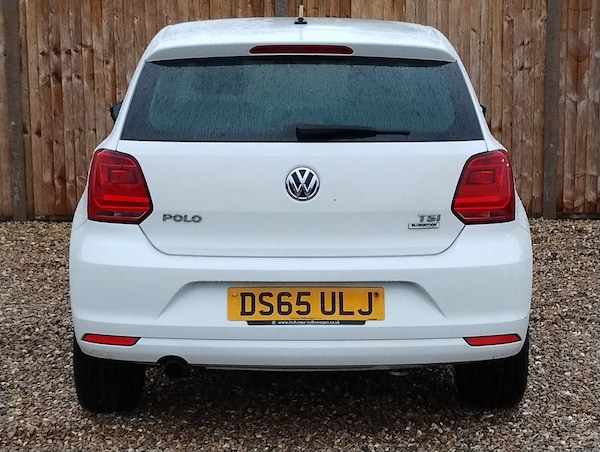 Used Volkswagen Polo 2015 for sale - 76162734: Photo 4