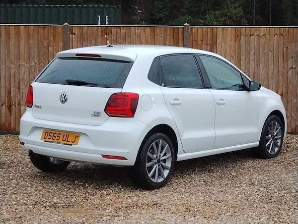 Used Volkswagen Polo 2015 for sale - 76162734: Photo 5
