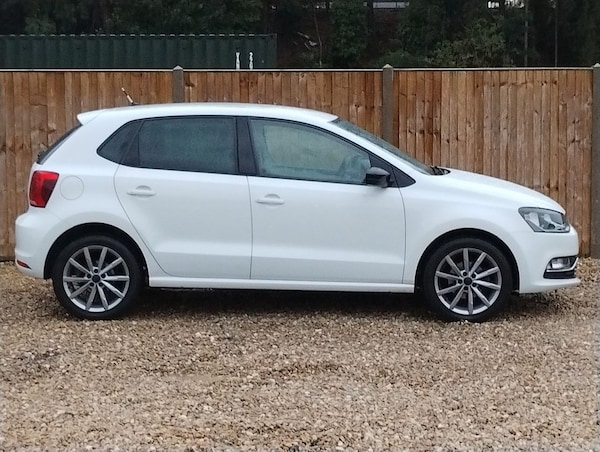 Used Volkswagen Polo 2015 for sale - 76162734: Photo 6