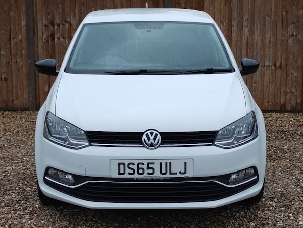 Used Volkswagen Polo 2015 for sale - 76162734: Photo 8