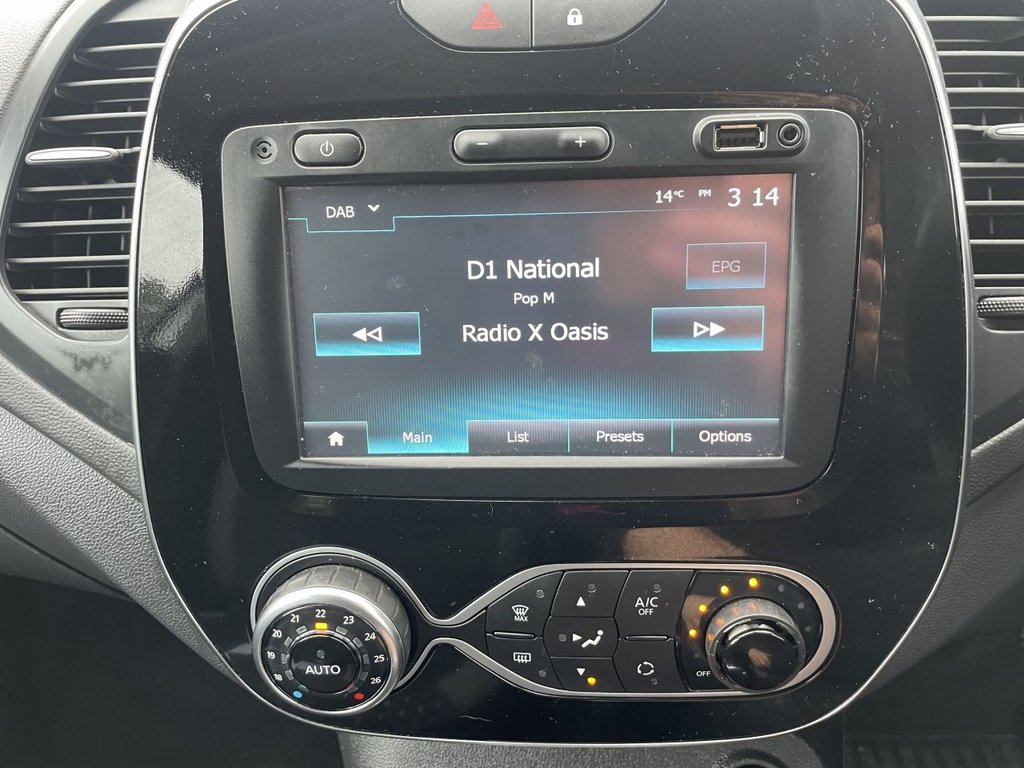 Used Renault Captur 2018 for sale - 76080552: Photo 15