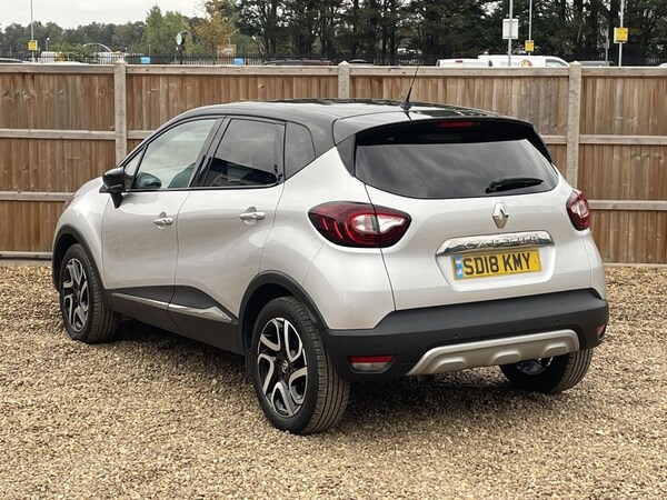 Used Renault Captur 2018 for sale - 76080552: Photo 3