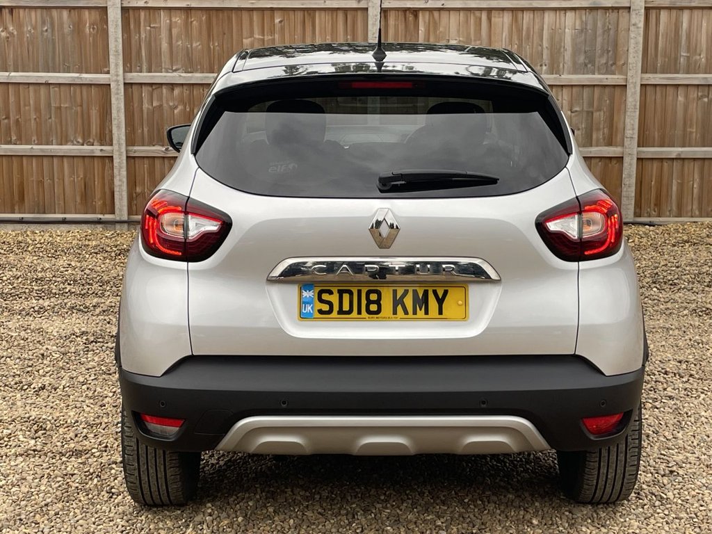 Used Renault Captur 2018 for sale - 76080552: Photo 4