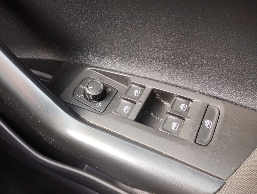 Used Volkswagen Polo 2021 for sale - 77121789: Photo 20