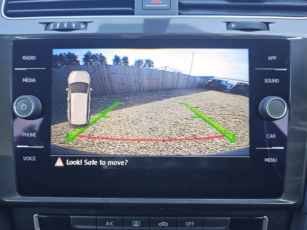 Used Volkswagen Golf 2018 for sale - 77976599: Photo 16