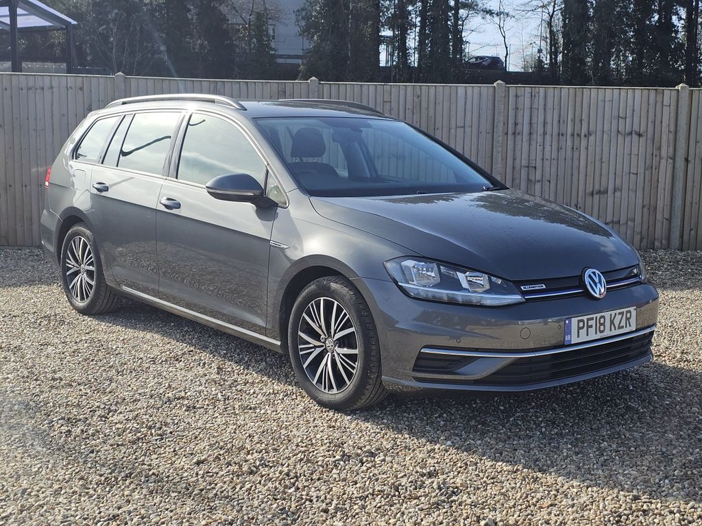 Used Volkswagen Golf 2018 for sale - 77976599: Photo 7