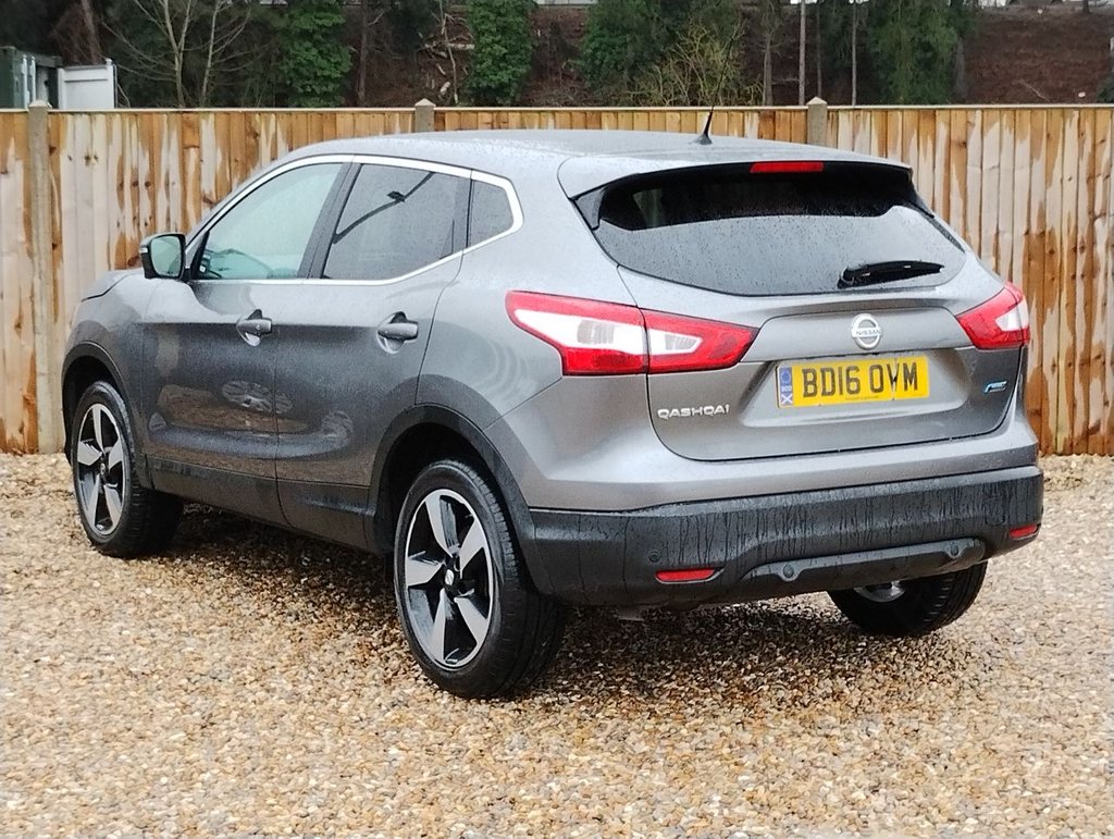 Used Nissan Qashqai 2016 for sale - 77341380: Photo 3