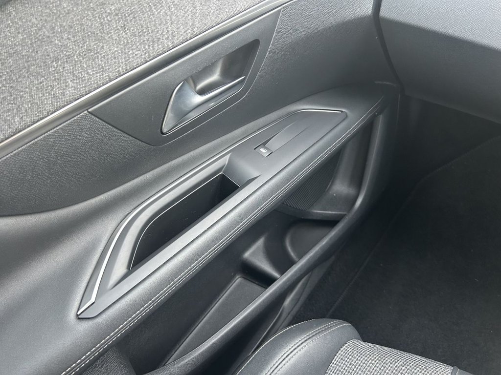 Used Peugeot 3008 2019 for sale - 76417186: Photo 16