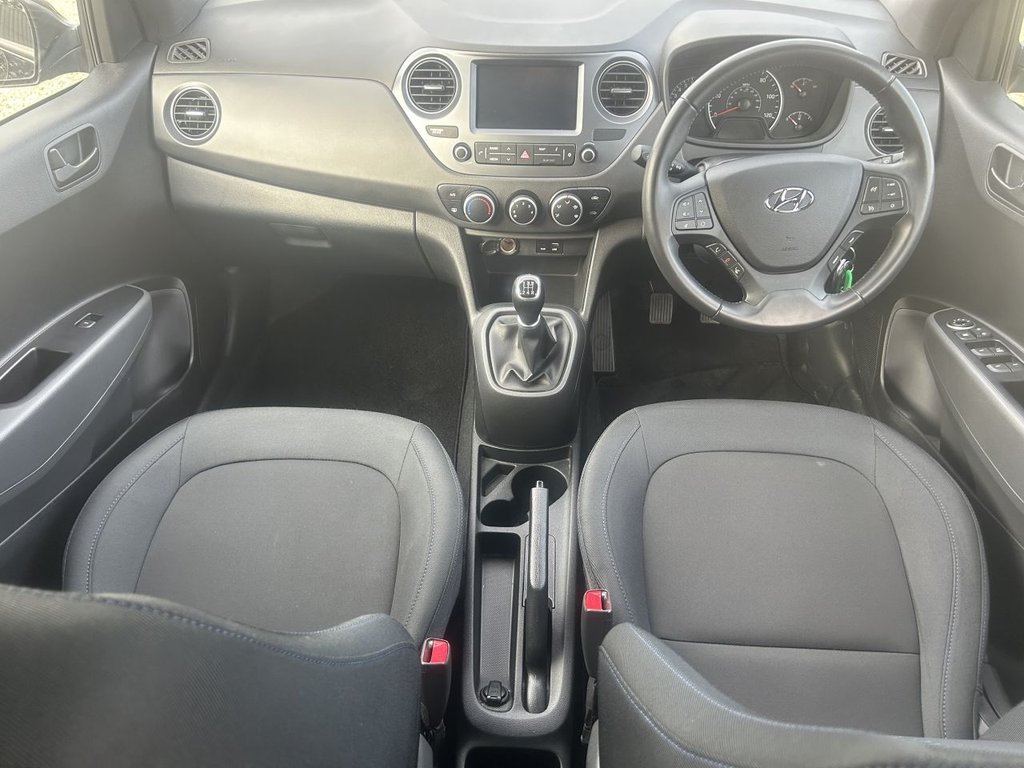 Used Hyundai i10 2019 for sale - 76147356: Photo 12