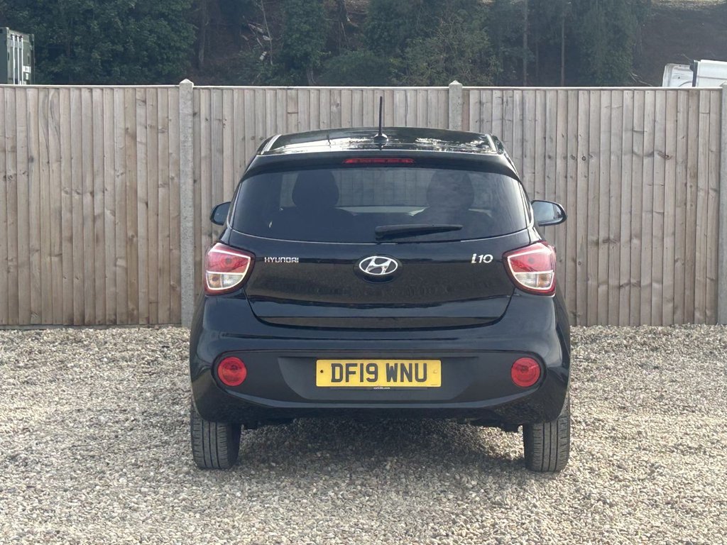 Used Hyundai i10 2019 for sale - 76147356: Photo 4