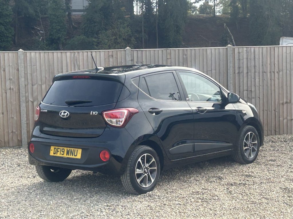 Used Hyundai i10 2019 for sale - 76147356: Photo 5