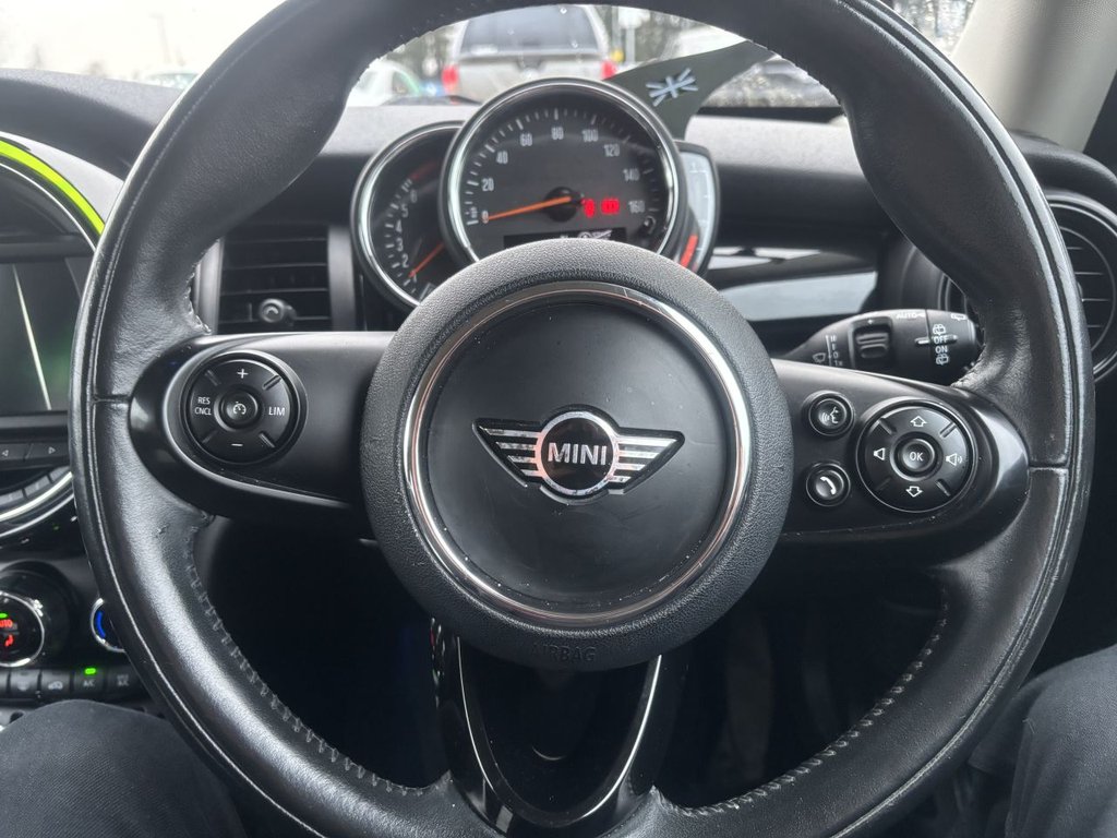 Used MINI Hatch 2018 for sale - 77534055: Photo 12
