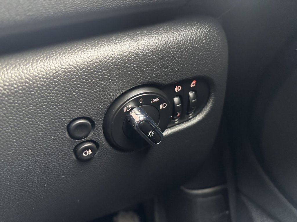 Used MINI Hatch 2021 for sale - 77719629: Photo 15