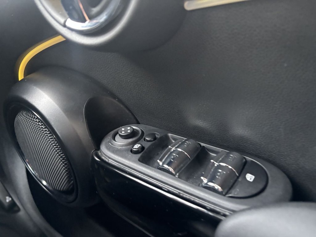 Used MINI Hatch 2021 for sale - 77719629: Photo 16