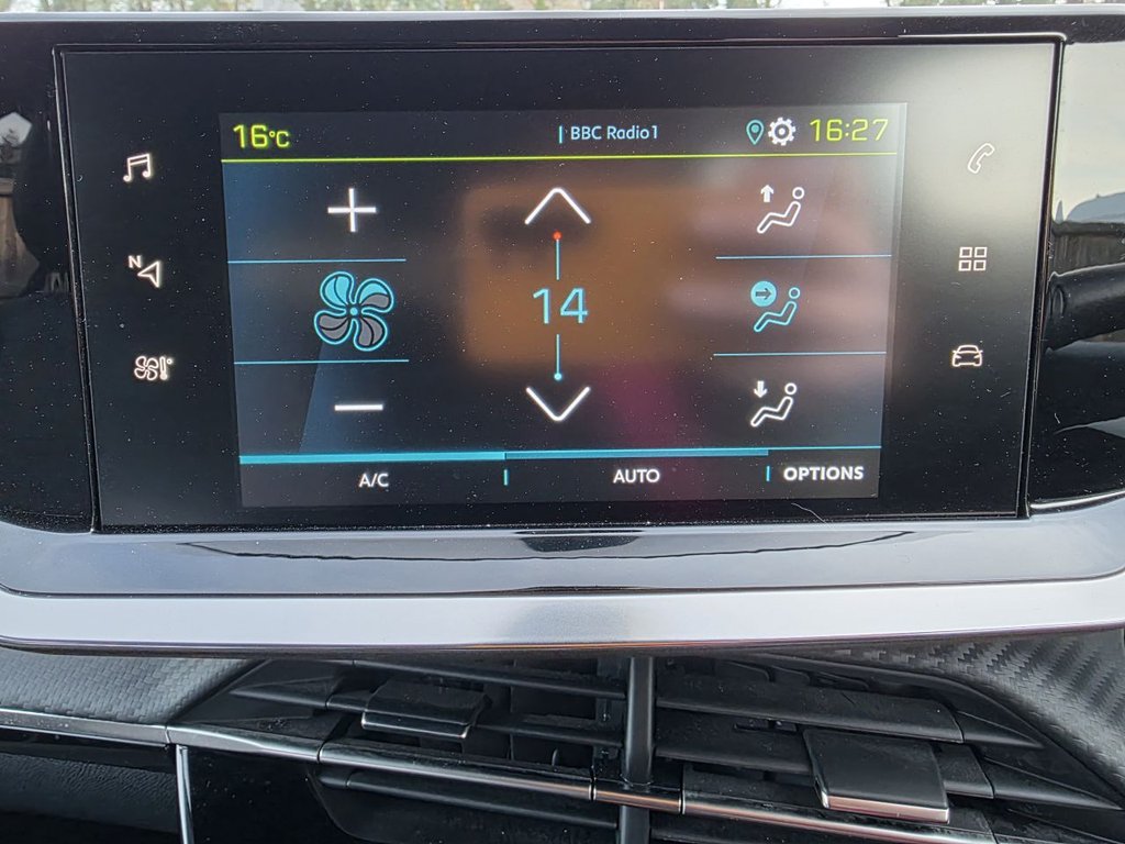 Used Peugeot 208 2022 for sale - 77952344: Photo 14