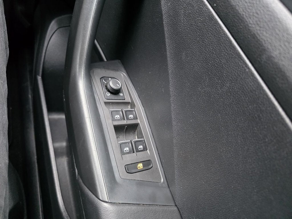 Used Volkswagen T-Roc 2019 for sale - 77546921: Photo 14