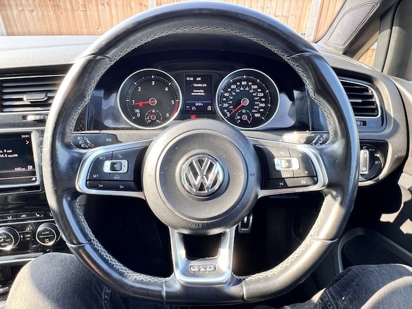 Used Volkswagen Golf 2016 for sale - 75010128: Photo 15