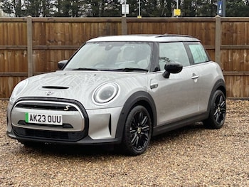 Used MINI Hatch 2023 for sale - 77919714: Photo
