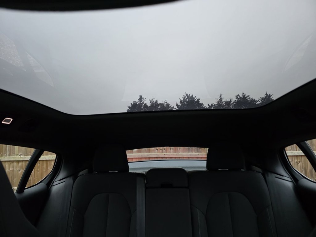 Used Volvo C40 2023 for sale - 77748017: Photo 12