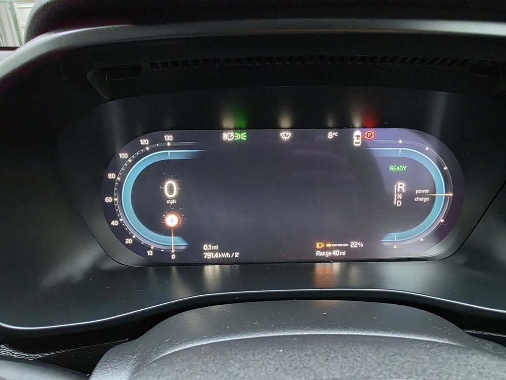 Used Volvo C40 2023 for sale - 77748017: Photo 13