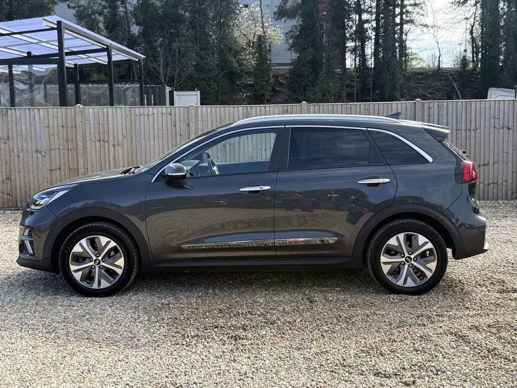 Used Kia Niro 2021 for sale - 78180954: Photo 2