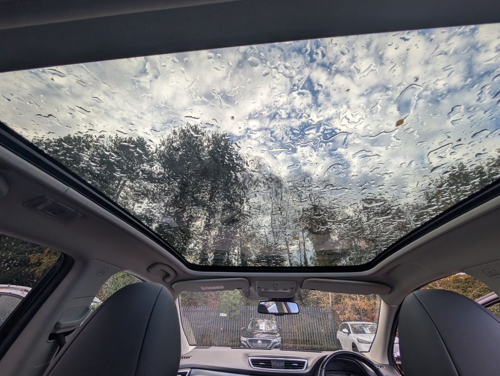 Used Nissan Qashqai 2018 for sale - 76546881: Photo 15