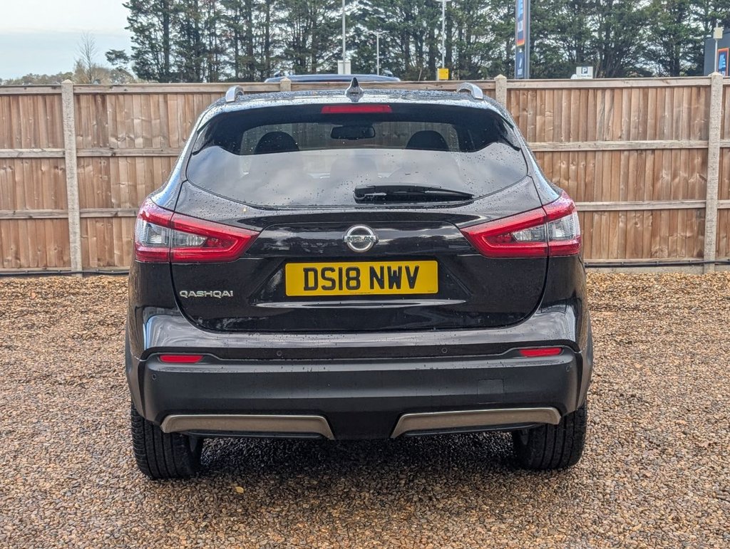 Used Nissan Qashqai 2018 for sale - 76546881: Photo 4