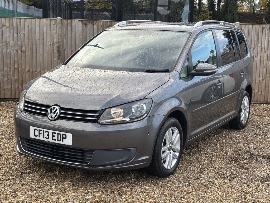 Used Volkswagen Touran 2013 for sale - 76430170: Photo 1