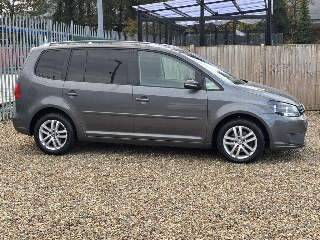 Used Volkswagen Touran 2013 for sale - 76430170: Photo 6