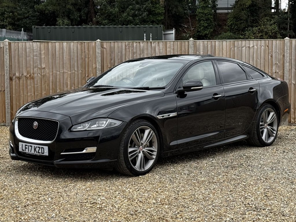 Used Jaguar XJ 2017 for sale - 75998761: Photo 1