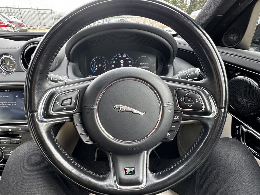 Used Jaguar XJ 2017 for sale - 75998761: Photo 24
