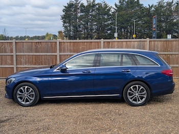Used Mercedes-Benz C-Class 2017 for sale - 76223501: Photo 2