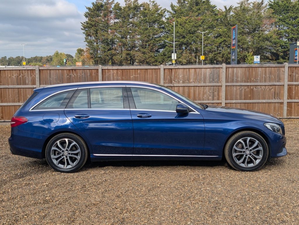 Used Mercedes-Benz C Class 2017 for sale - 76223501: Photo 6