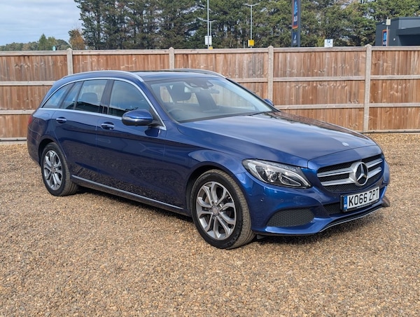 Used Mercedes-Benz C-Class 2017 for sale - 76223501: Photo 7