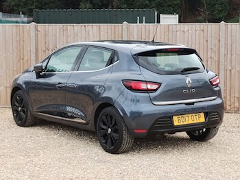 Used Renault Clio 2017 for sale - 75912063: Photo