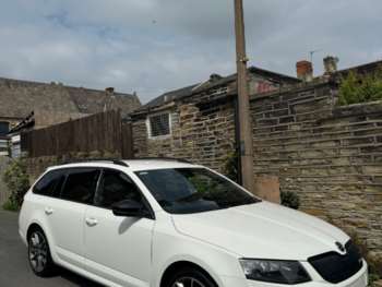 2014 (64) - 2.0 TSI vRS 5dr / 220 / Heated Leathers / Canton Sound!
