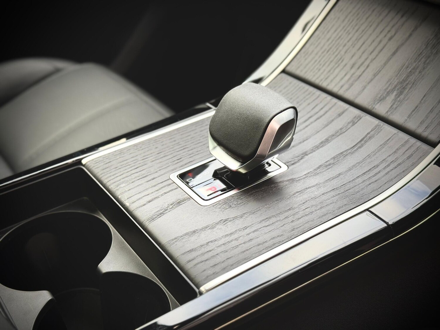 Used Land Rover Range Rover Velar 2025 for sale - 77550605: Photo 25