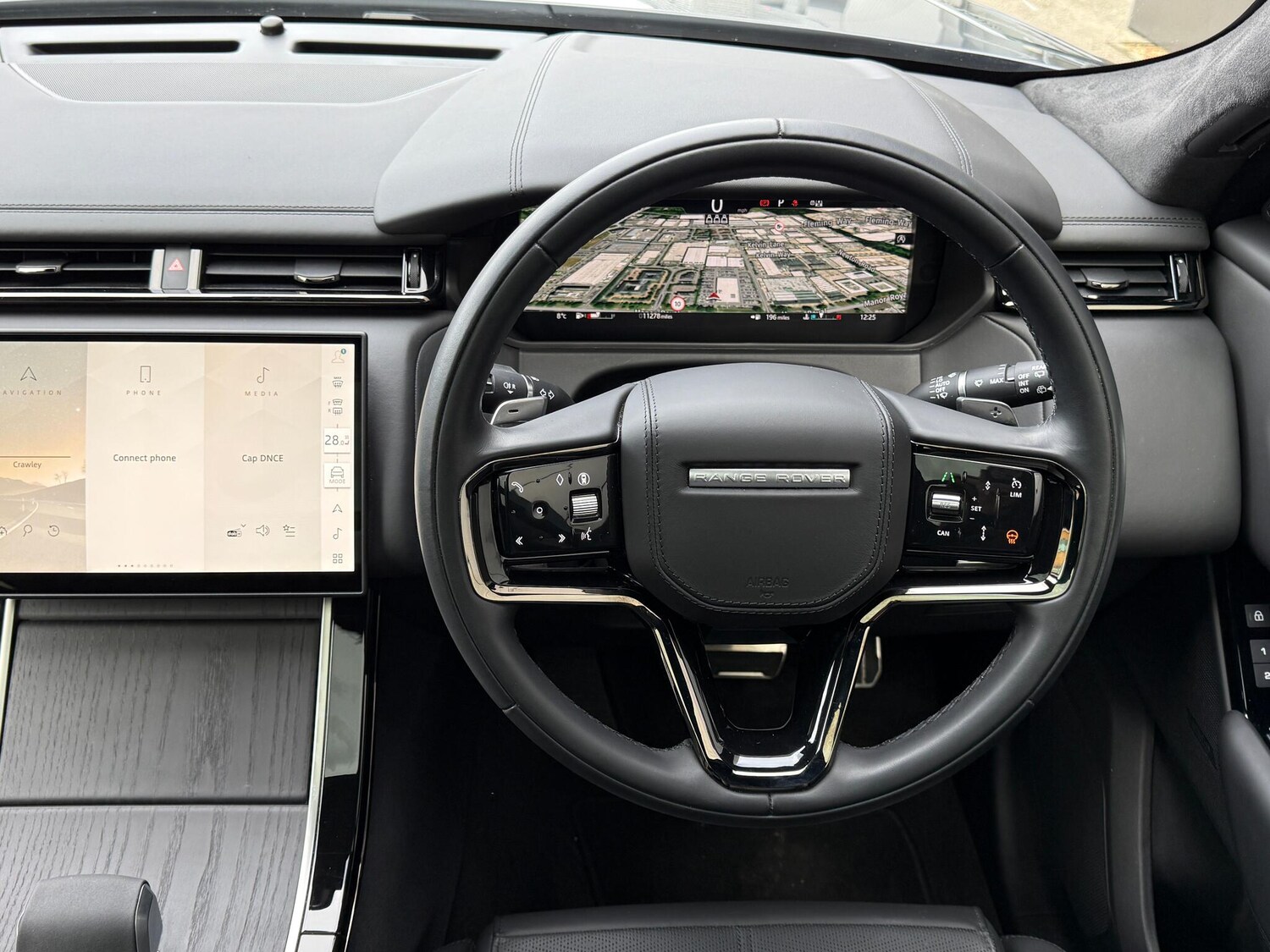 Used Land Rover Range Rover Velar 2025 for sale - 77550605: Photo 27