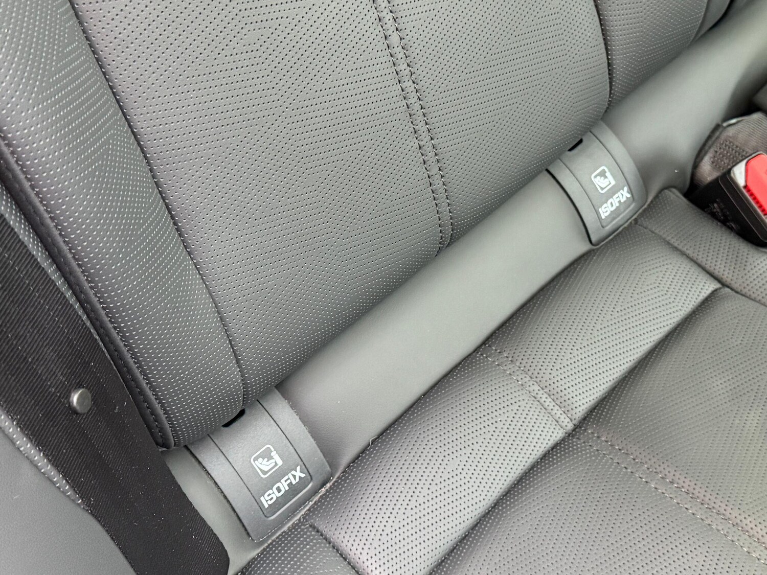 Used Land Rover Range Rover Velar 2025 for sale - 77550605: Photo 36