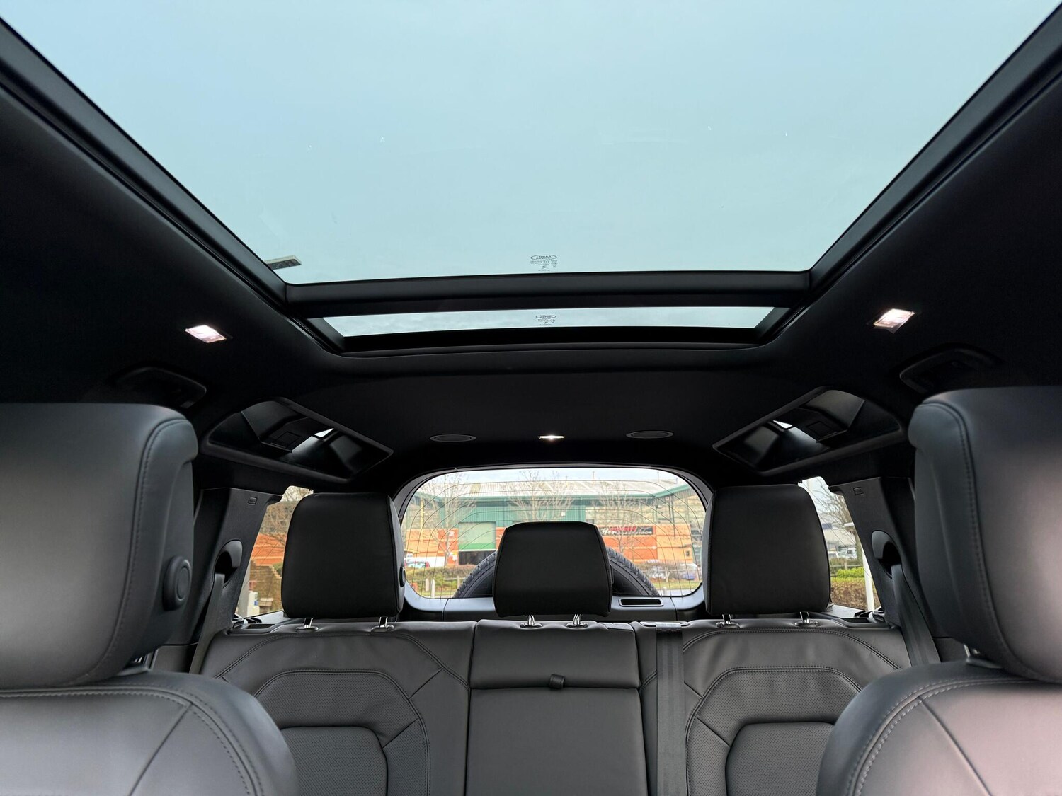 Used Land Rover Defender 2025 for sale - 77484390: Photo 28