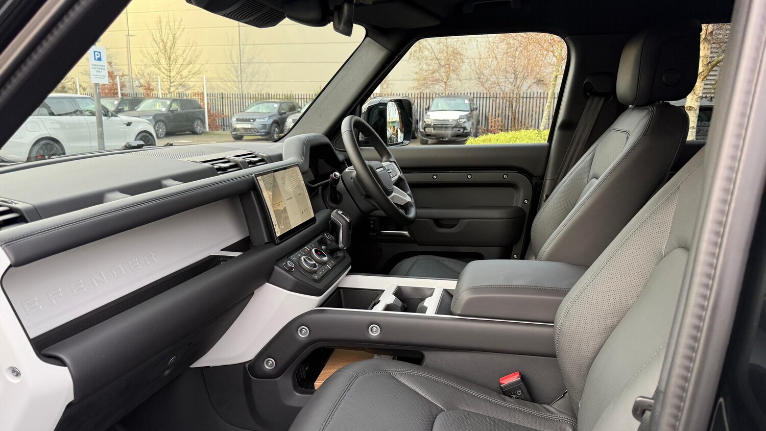 Used Land Rover Defender 2025 for sale - 77484390: Photo 50