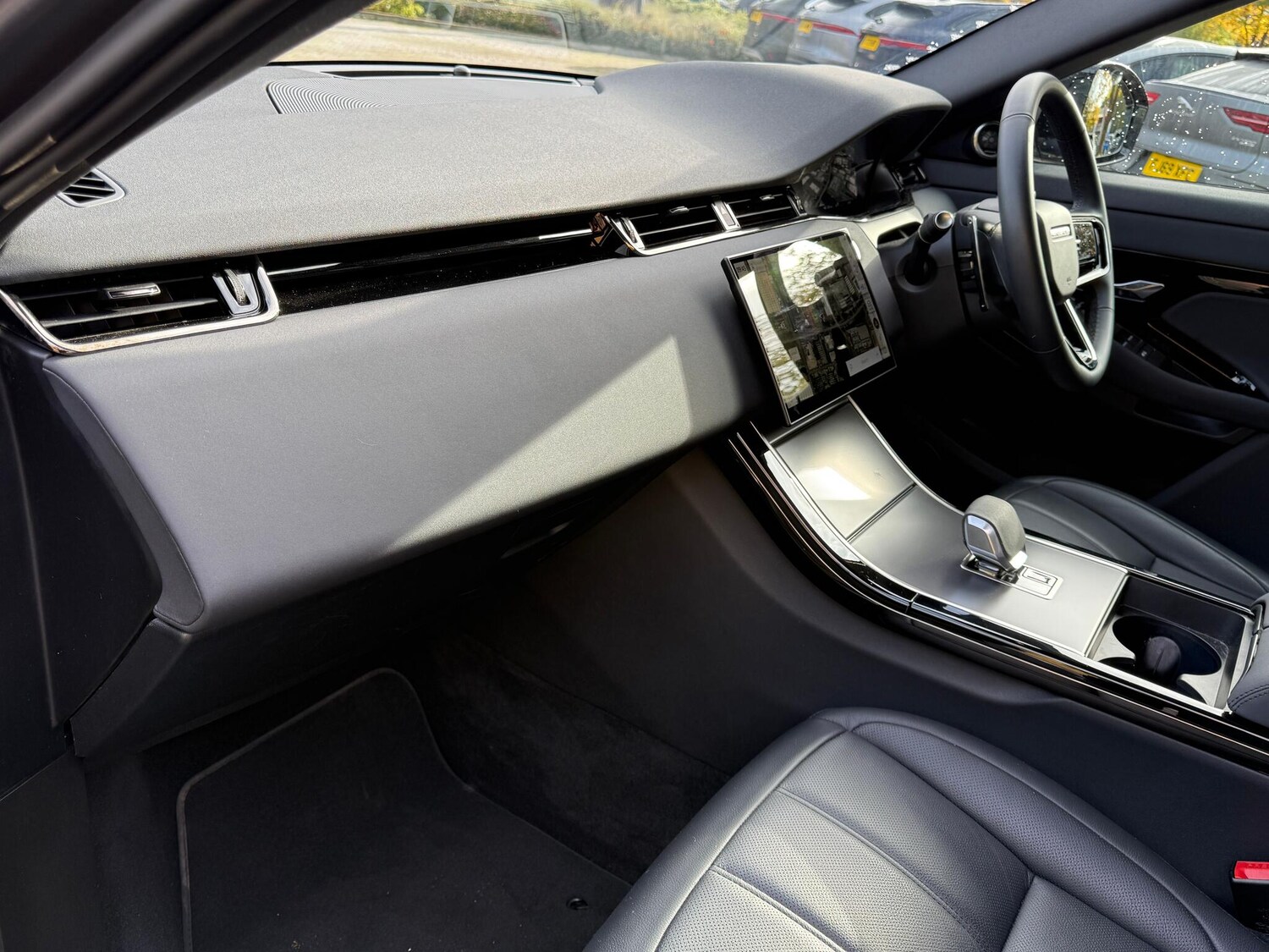 Used Land Rover Range Rover Evoque 2025 for sale - 76259184: Photo 40