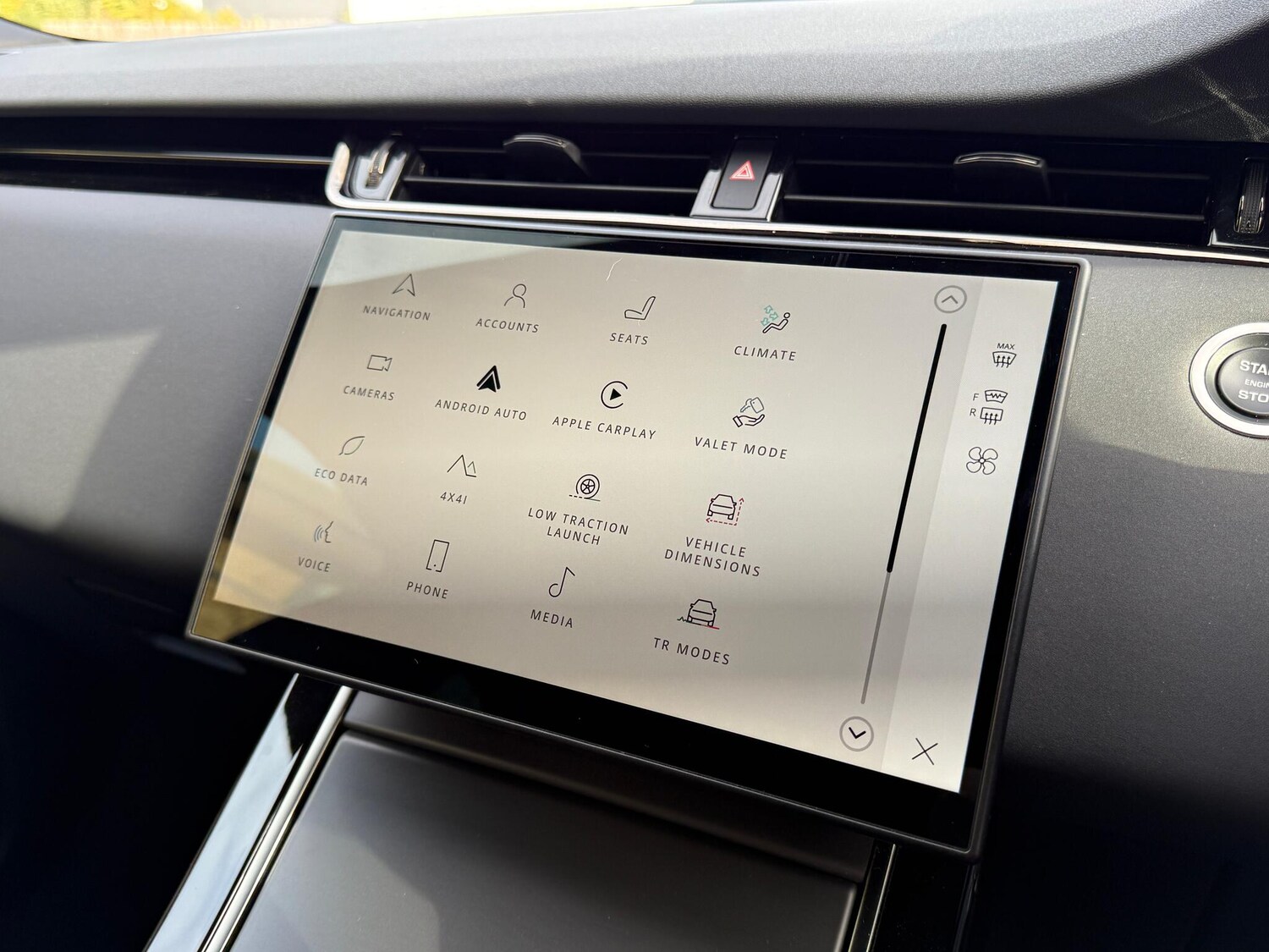 Used Land Rover Range Rover Evoque 2025 for sale - 76259184: Photo 49