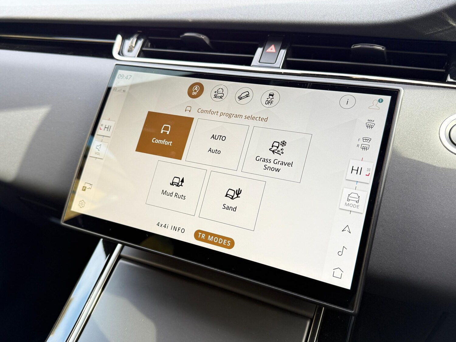 Used Land Rover Range Rover Evoque 2025 for sale - 76259184: Photo 51