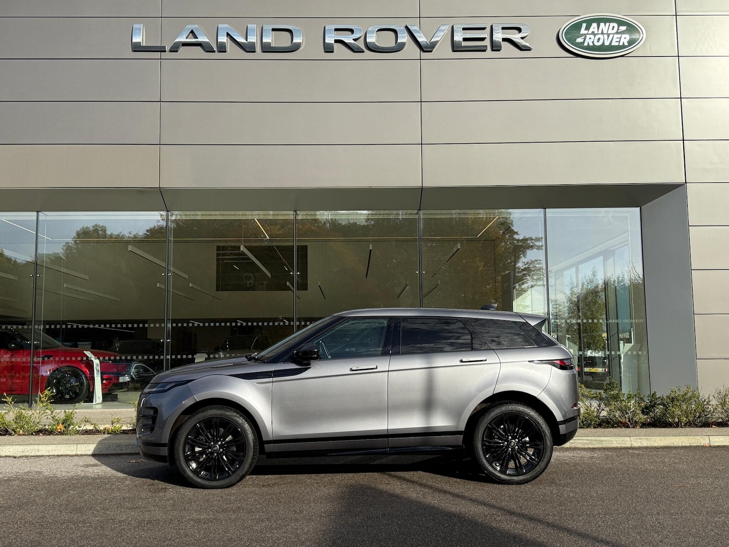 Used Land Rover Range Rover Evoque 2025 for sale - 76259184: Photo 8