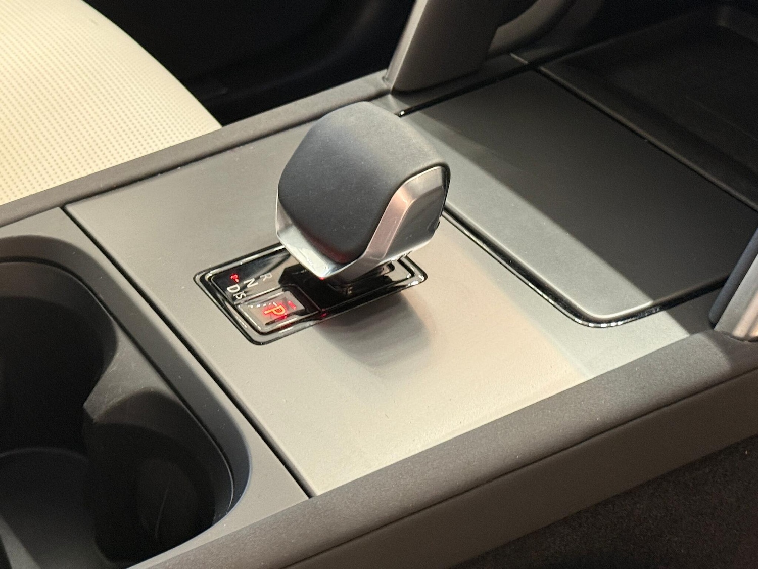 Used Land Rover Discovery Sport 2024 for sale - 77291634: Photo 23