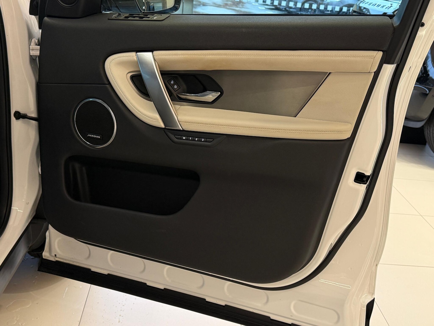 Used Land Rover Discovery Sport 2024 for sale - 77291634: Photo 29